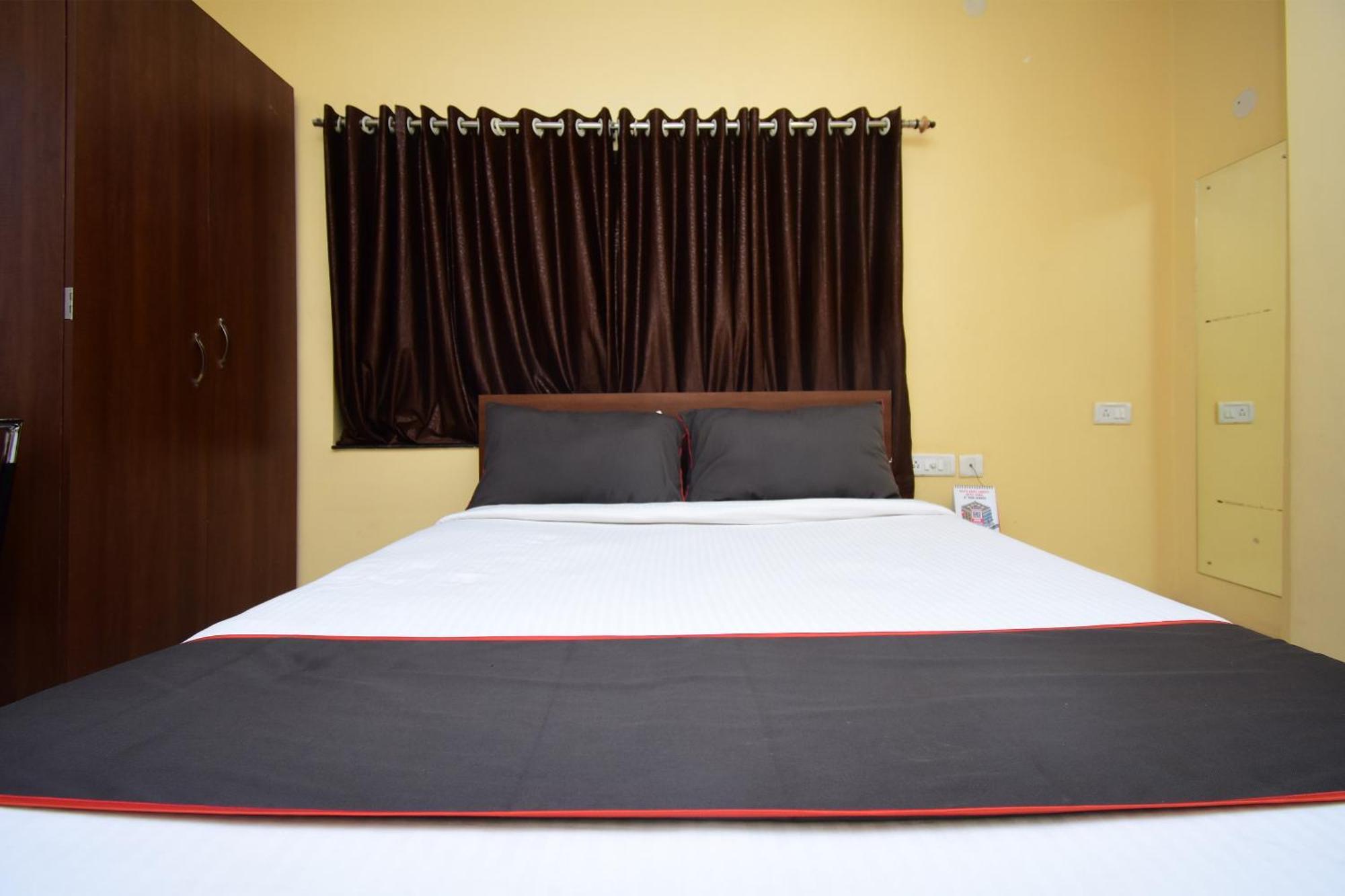 Super Collection O Gokul Residency Near Emami City Dumdum Opposite Raja Palace Hotel Dum Dum Екстериор снимка