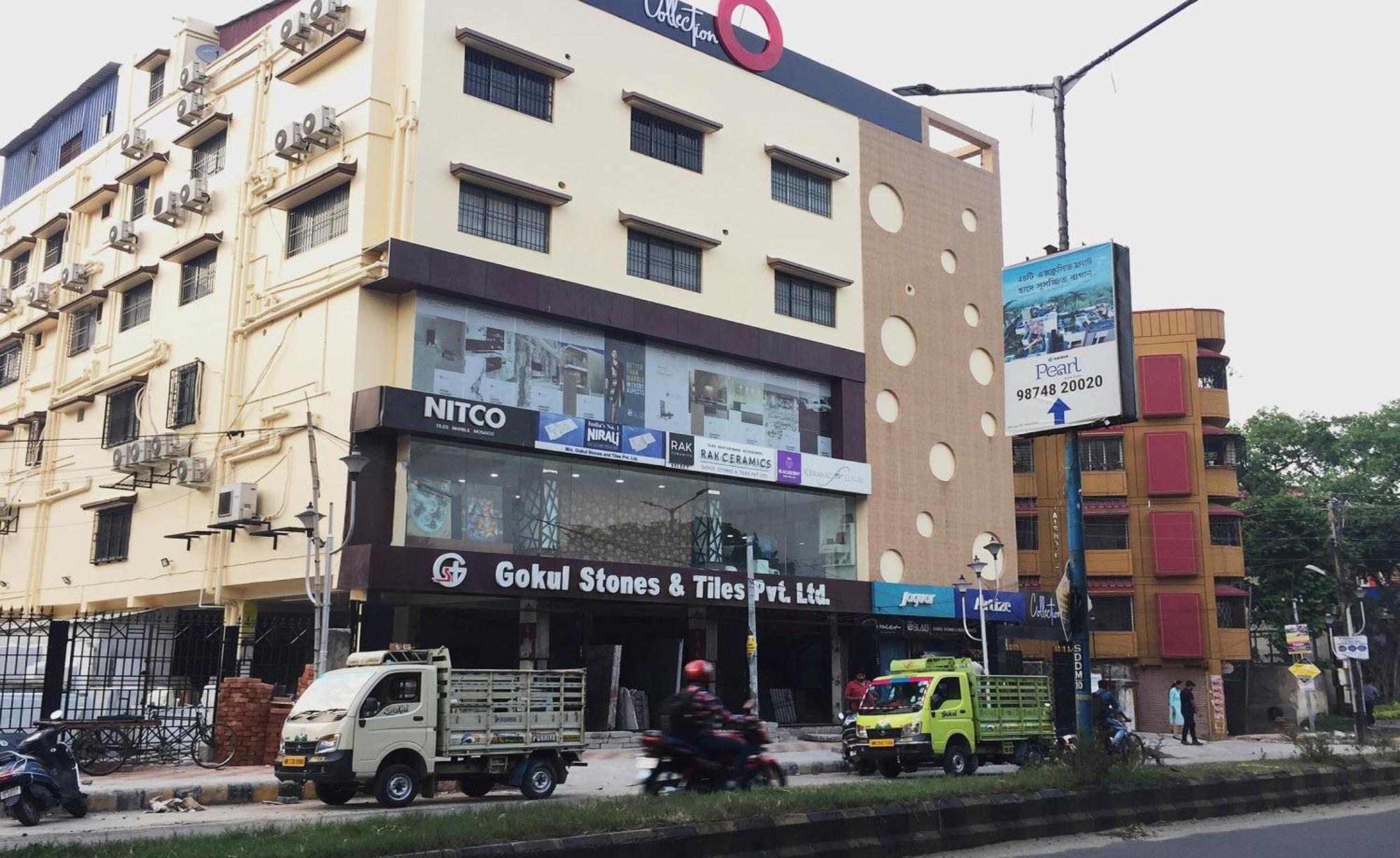 Super Collection O Gokul Residency Near Emami City Dumdum Opposite Raja Palace Hotel Dum Dum Екстериор снимка