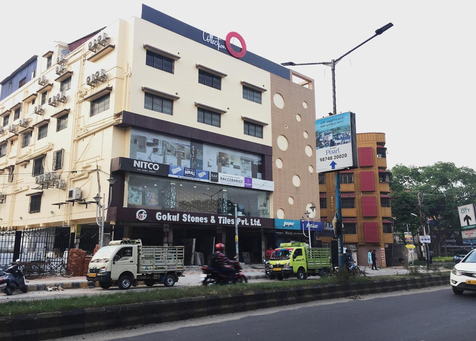 Super Collection O Gokul Residency Near Emami City Dumdum Opposite Raja Palace Hotel Dum Dum Екстериор снимка