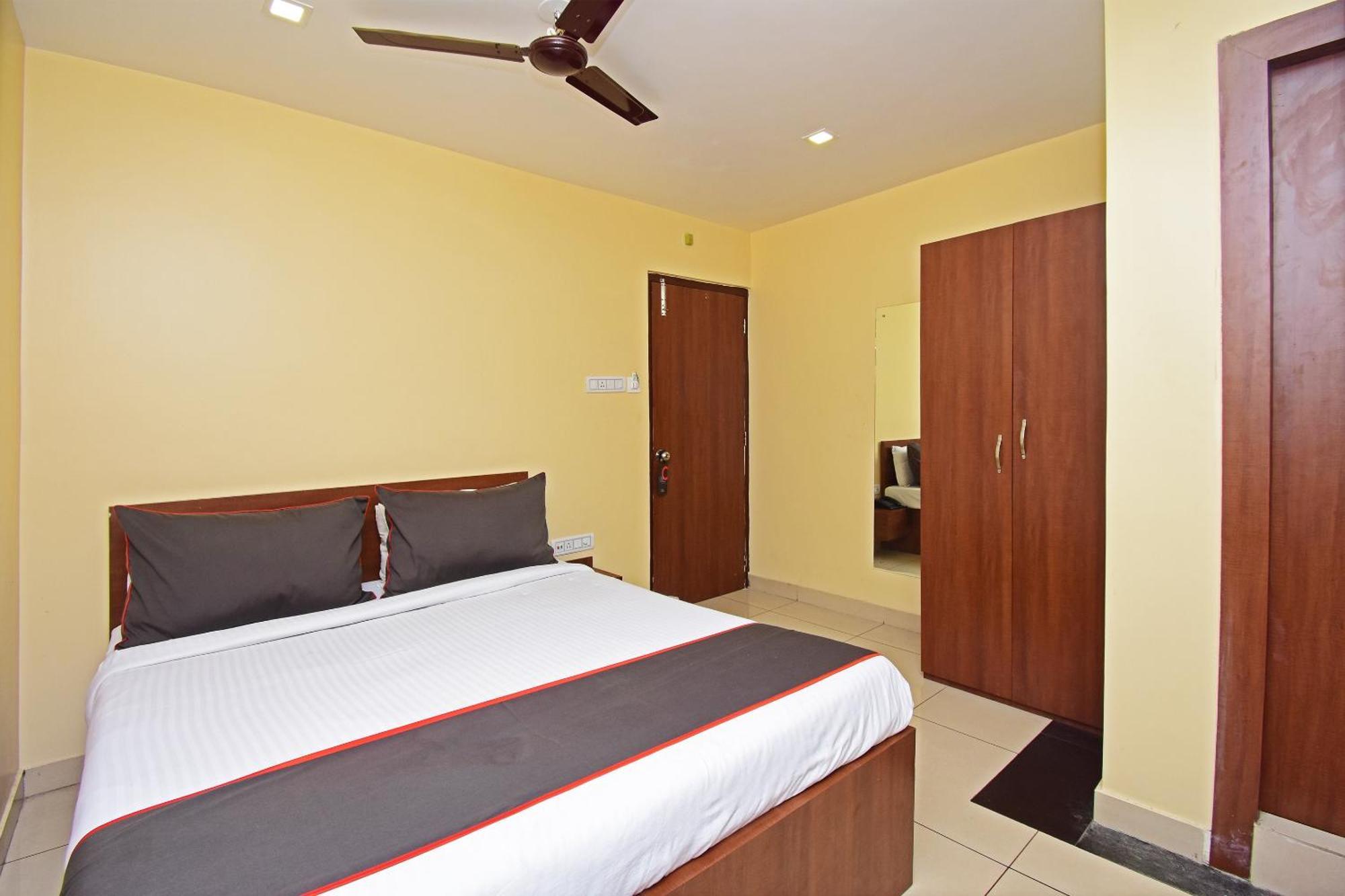 Super Collection O Gokul Residency Near Emami City Dumdum Opposite Raja Palace Hotel Dum Dum Екстериор снимка